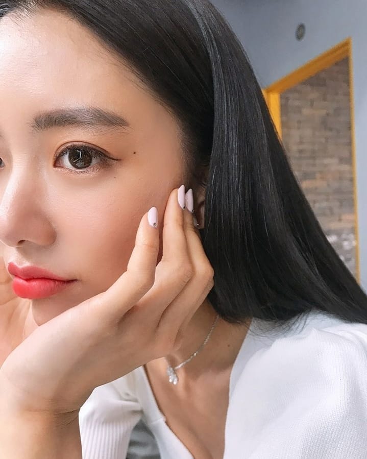 韩美女主播热午 直播